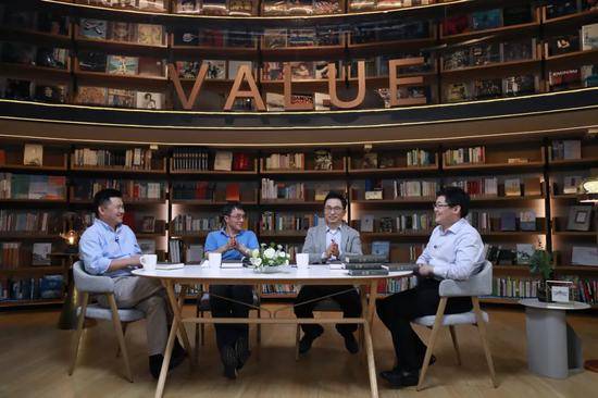 张磊的“价值”对话：企业家如何做“难而正确的事”
