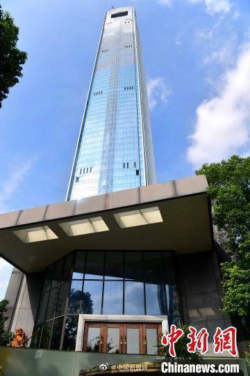 厦门第一高楼被整体拍卖估值近52亿元