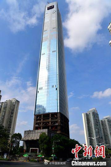 厦门第一高楼被整体拍卖估值近52亿元