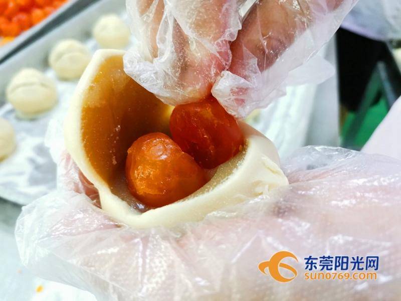 中秋吃月饼有讲究，这样吃？小心陷入“月饼劫”！