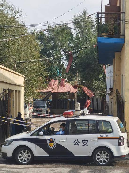 哈尔滨香坊区一工业气体充装站发生爆炸 致2死1伤
