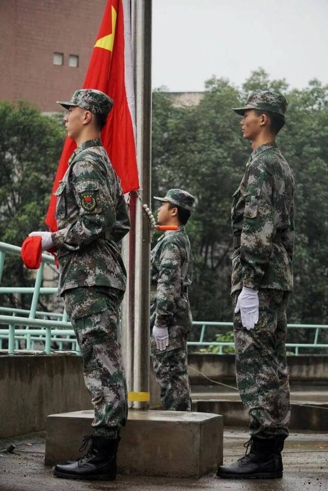 祝福祖国，生日快乐！