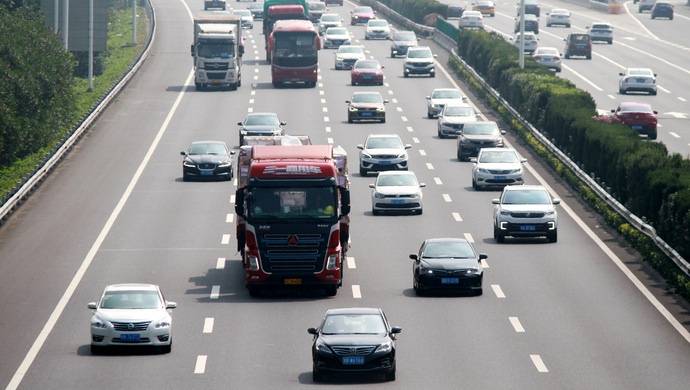 今明上海陆续迎返程高峰，这些路段易拥堵、这些违法多发，警方如何应对？