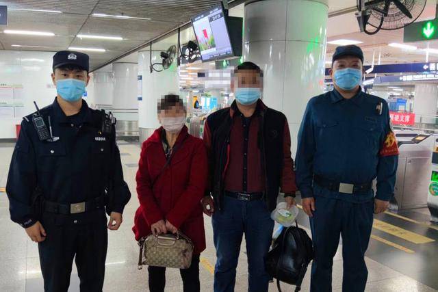 与家人闹矛盾，63岁阿姨“离家出走”乘高铁来京