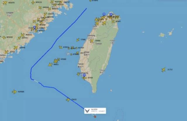 国外飞行统计平台显示的10月8日美军MC-130J特种作战飞机飞行路线