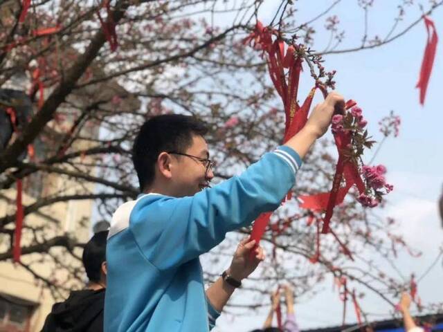 新生爆照（终） 嗨，快来投入贵师大的怀抱吧！