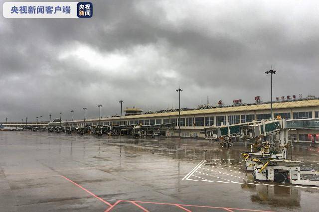 海南发布台风二级预警 暴雨三级预警 多架次航班取消