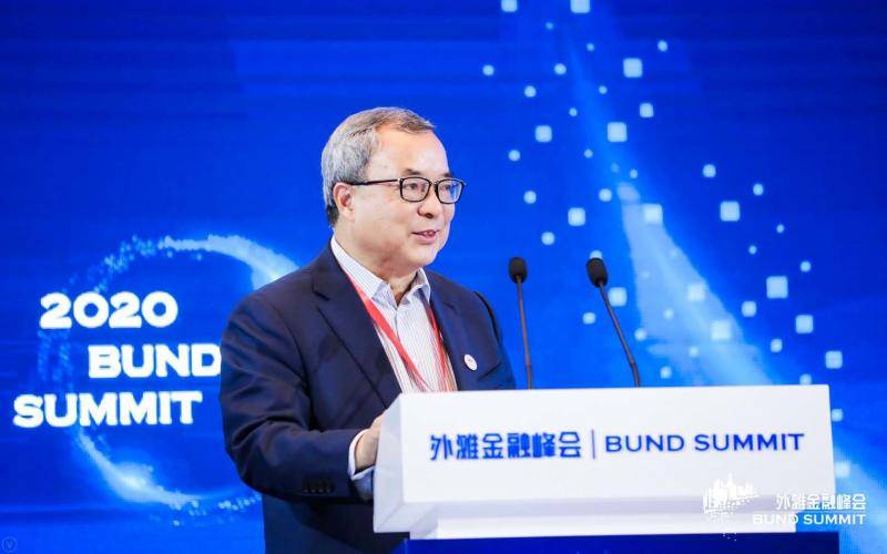 全国社会保障基金理事会副理事长陈文辉在第二届外滩金融峰会上发言。图/主办方提供