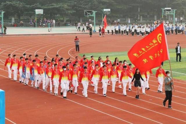 明天8:50直播！湖工大第37届田径运动会开幕式，精彩剧透抢先看！