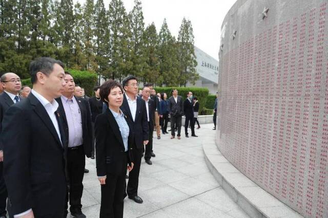 视频！复旦大学党委中心组赴宝山开展“四史”学习现场教育活动