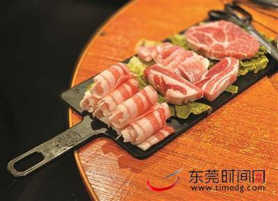 烤猪肉套餐图片均由记者李梦颖摄