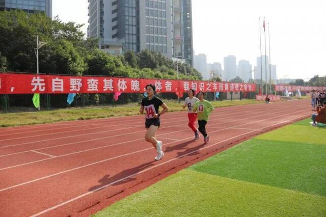 昂扬，高燃！全景回顾西南财经大学2020年秋季运动会