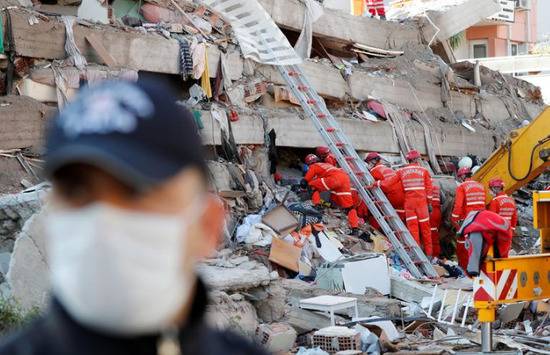 爱琴海地震致土耳其100人死亡 发生超1400起余震