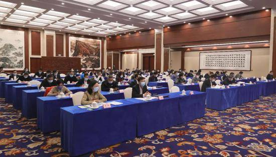 2020年11月5日，中国记协第九届全国理事会第六次常务理事会在京举行。冯振宇摄