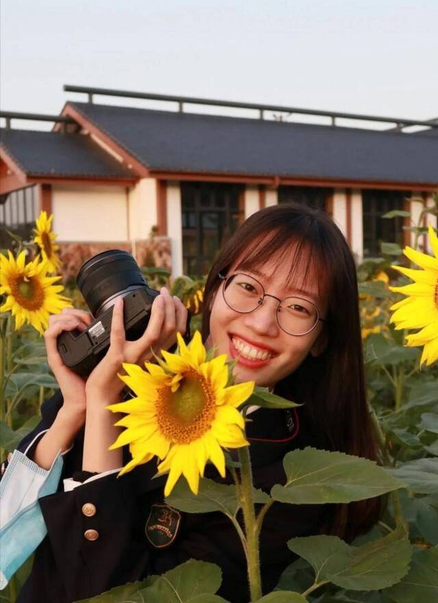 记者节！看一看讲述地大故事的青春面孔