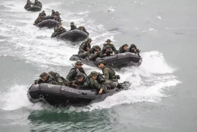 台媒：台海军证实美国海军陆战队抵台，将教授台军突击舟等作战课程
