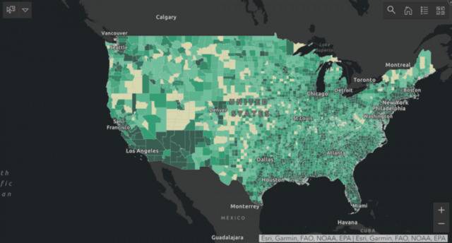 美国新冠死亡病例地图（颜色越深的地区死亡病例越多）（图片来源：约翰斯·霍普金斯大学官网）