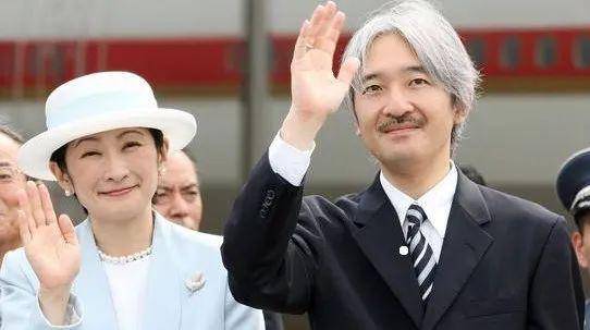 40岁冒险生子为丈夫拼来“太子”之位 日本皇室宫斗她成最大赢家