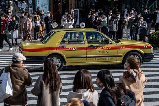 疫情下11日的东京街头。（图源：Getty Images）