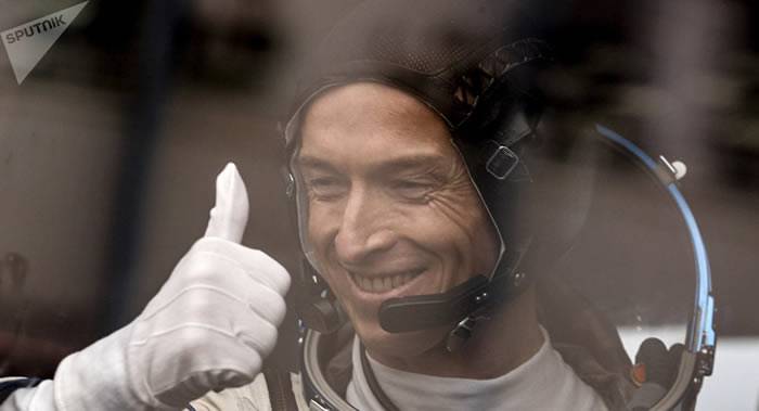 国际空间站俄罗斯宇航员需要打开一个封闭11年的舱门才能进入开放太空