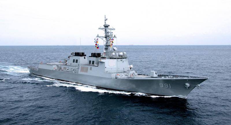 韩国海军驱逐舰