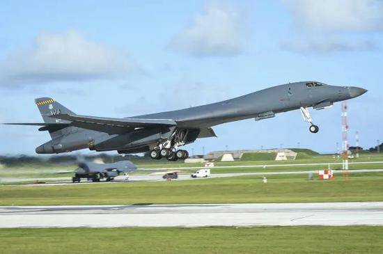  B-1B轰炸机