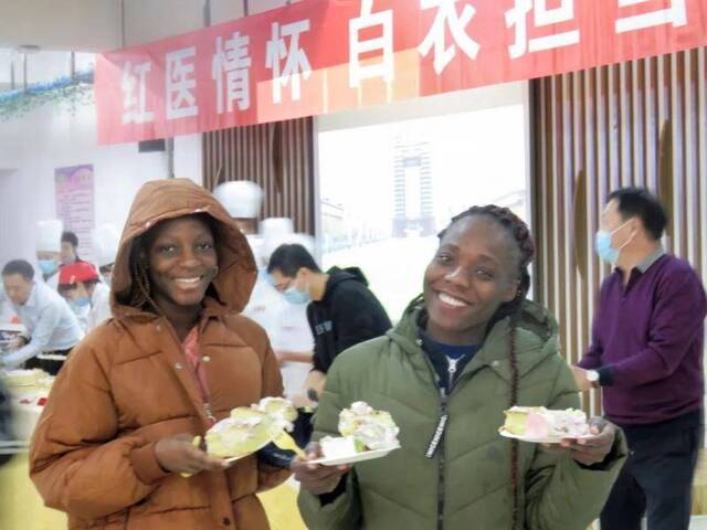 中国医科大学，生日快乐！