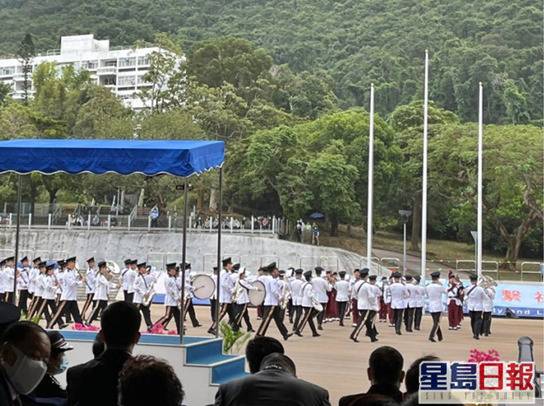 ▲香港警察学院举行结业会操（图片来源：香港《星岛日报》）