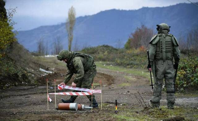 纳卡地区地雷爆炸造成1死5伤