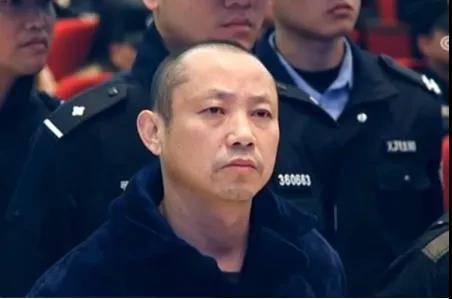 “黑老大”陈辉民于11月18日被依法执行死刑。