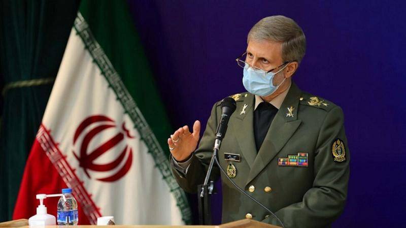 伊朗国防部长阿米尔·哈塔米（伊朗国家电视台）