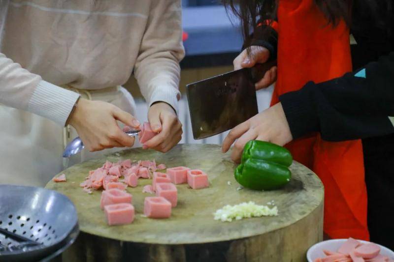 饮食文化节｜在冬日，与美食来一次温暖的碰面！