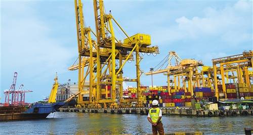 中企承建科伦坡港码头扩建项目开工