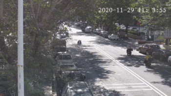 惊险！东莞街头“熊孩子”飙车技，开的还是玩具卡丁车…