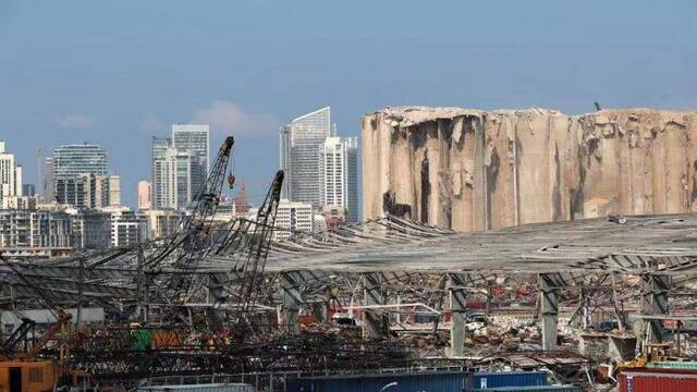 贝鲁特港爆炸案调查法官指控高级别官员玩忽职守 黎巴嫩总统府发表声明