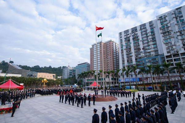 外媒关注：澳门举行升旗仪式庆回归21周年