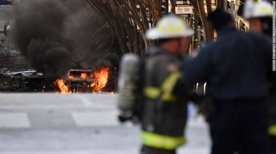 恐怖细节进一步曝光！美国市中心自杀式爆炸案，处处充斥着诡异和迷惑…