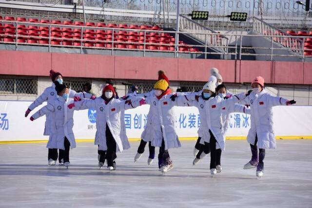 全国大众冰雪季启动 石景山分会场活动精彩纷呈