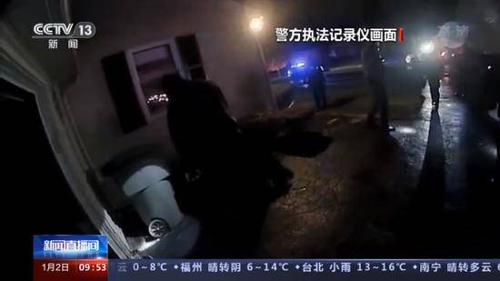 又一铁证！美国警察枪杀无辜非洲裔现场细节曝光 射伤男子后未施救