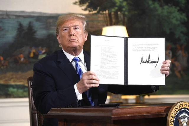 2018年5月8日，特朗普签署总统命令宣布美国退出伊核协议