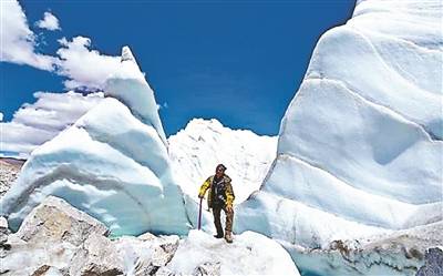 西藏冒险王 八年探访七十余座冰川 也许那是他最好的归宿