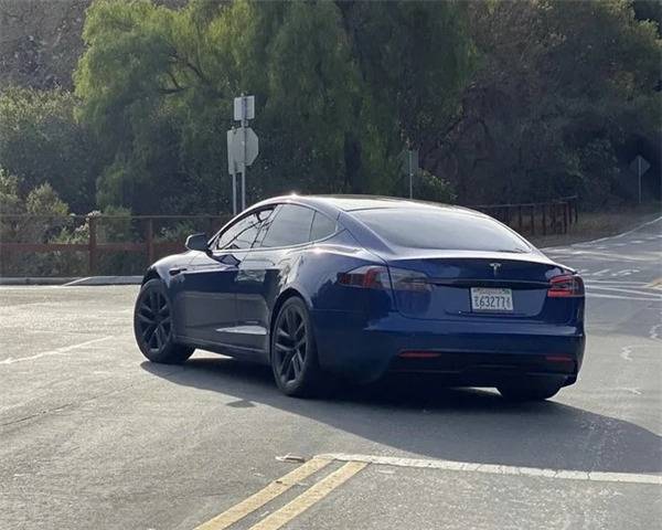 特斯拉Model S Plaid现身 2.1s破百续航840+km