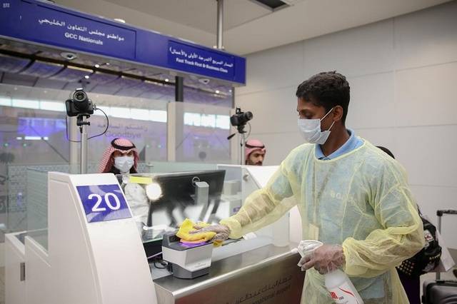 沙特将从3月31日开始全面恢复国际航班并允许国民出境