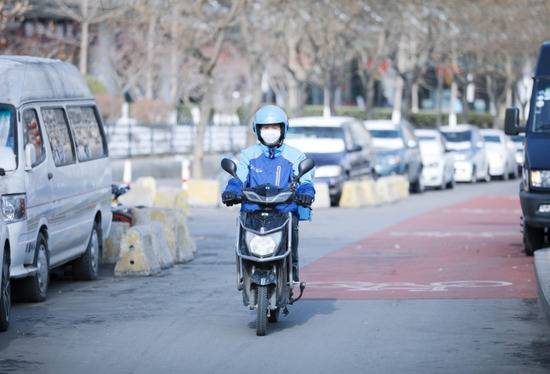 打工人为何为难打工人，唯效率化下的“恩怨”如何解决？