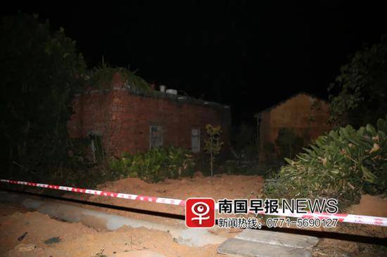 广西这地方疑似爆炸，两房屋夷为平地，一人失联