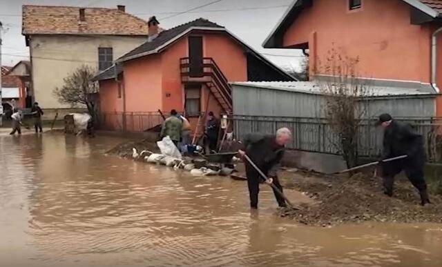 雨雪天气致塞尔维亚南部地区超万户家庭断电