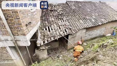 云南盐津4.7级地震造成4人受伤 10个乡镇百余户房屋局部受损