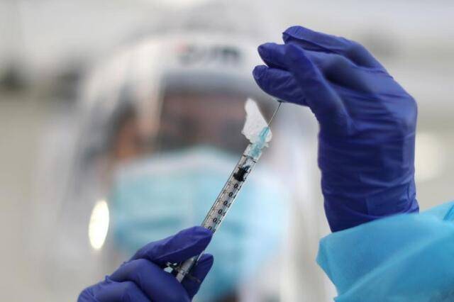 巴西里约等主要城市开展第二阶段新冠疫苗接种