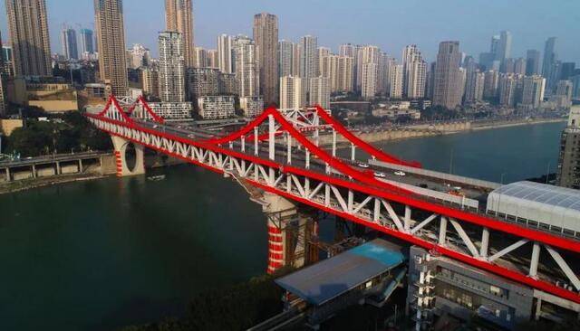 重庆市政府与招商局集团“牵手” 围绕这些领域开展合作