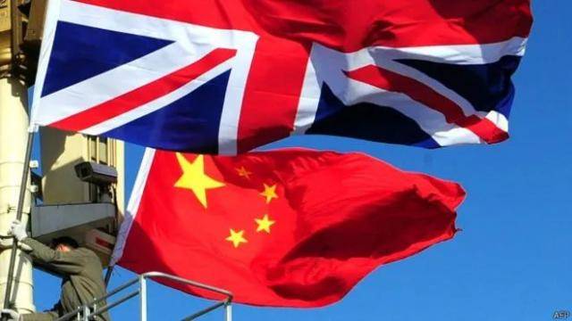 补壹刀：英国最近密集释放对中国恶意 到底想干嘛？